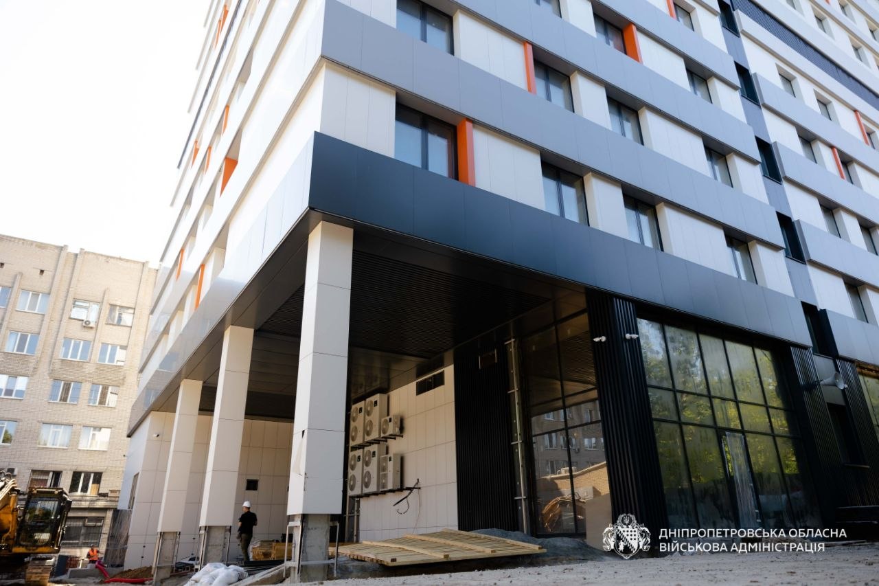 У Дніпрі будують 10-поверховий дитячий хірургічний корпус