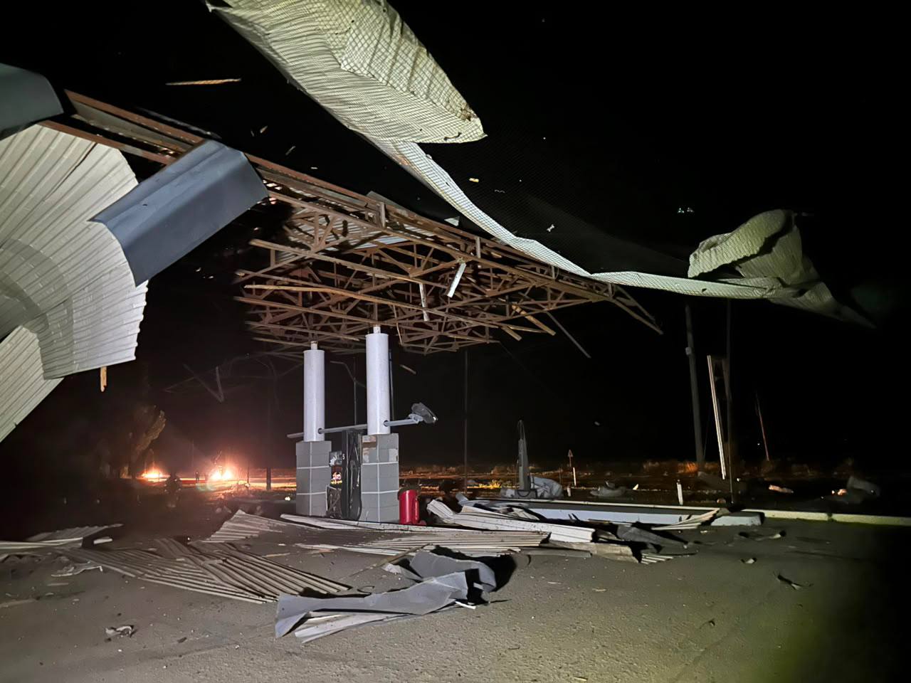 Атака по Дніпропетровщині: пошкоджено дві АЗС