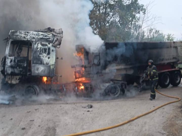 Окупанти обстріляли чотири райони Дніпропетровщини 23 липня