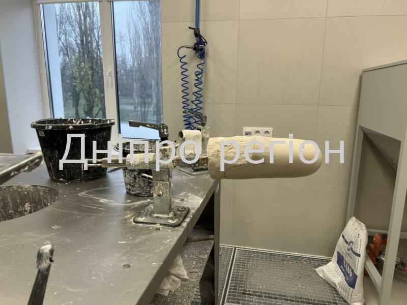 Повний цикл реабілітації: на Дніпропетровщині відкрили потужну протезну майстерню (ВІДЕО)